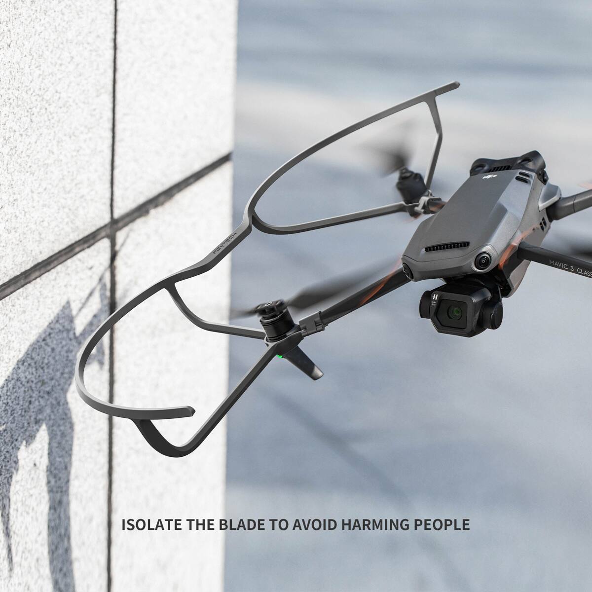 UN - Mavic 3 CLASE ISOLATE THE BLADE TO AVOID HARMING PEOPLE