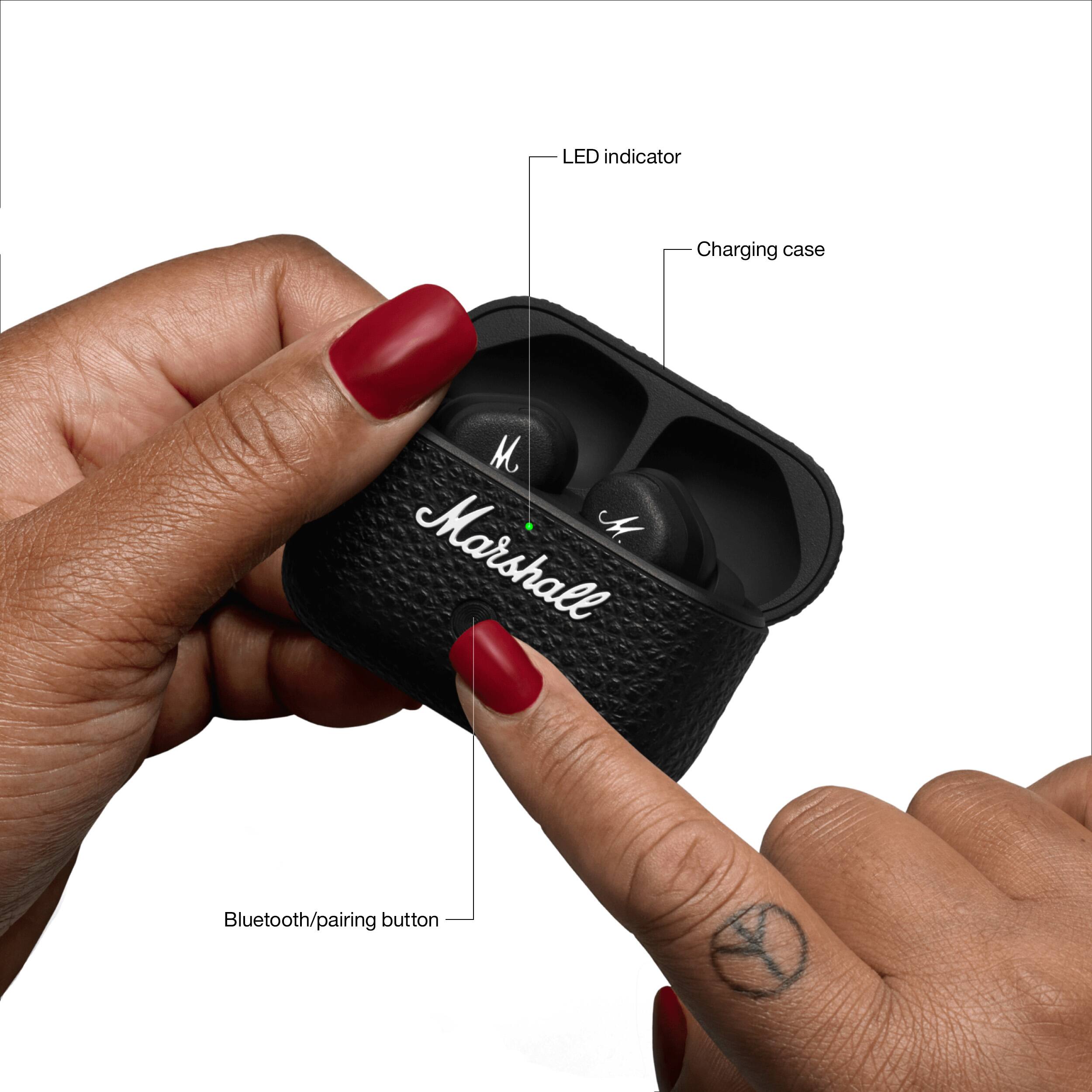 - LED indicator
- Charging case
- Bluetooth/pairing button