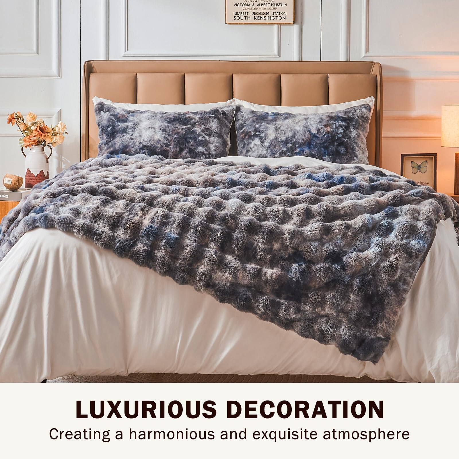 **LUXURIOUS DECORATION**

Creating a harmonious and exquisite atmosphere

---

**VICTORIA & ALBERT MUSEUM**

NEAREST UNDERGROUND STATION

SOUTH KENSINGTON