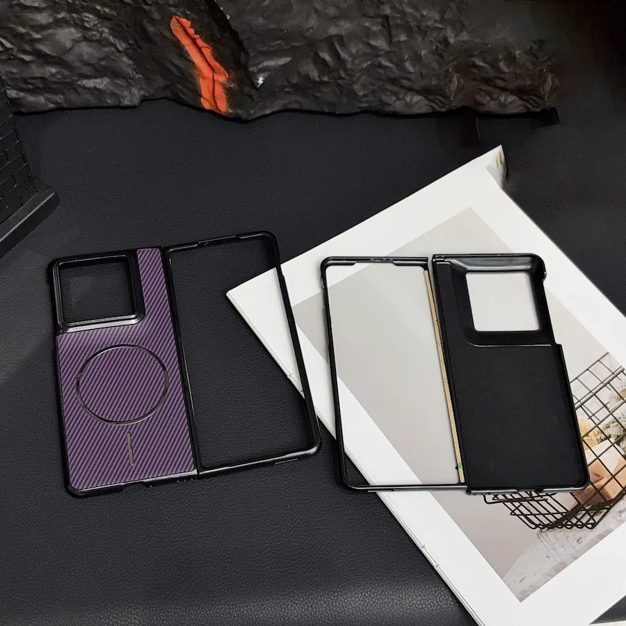 Dteck Magnetic Carbon Fiber Pattern Case for Motorola Razr Fold (2026 ...