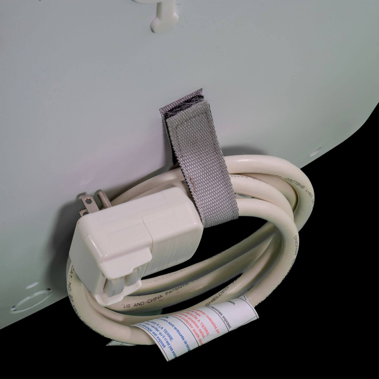 ORTRHS 2 CAT F. NO. PATERTE DE CHINA a EL AND 5 - USS HEXIN Ag Cartan NC F MS E profector posibles > sopeopal PHodxa sestage LA aon winfer TIERRA por est R TERRE entours quede Toyep u expos i de f pas bine I ONONE

US AND CHINA PATENTED