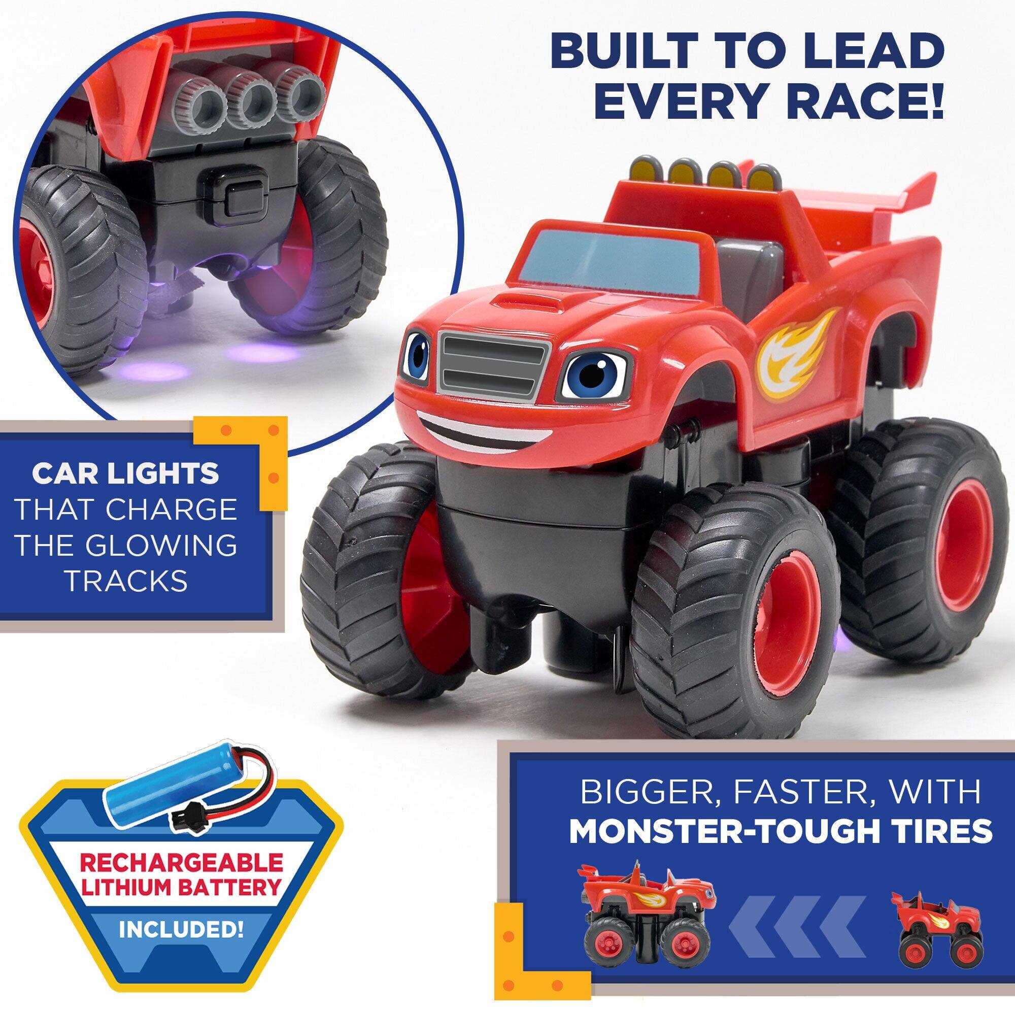 BUILT TO LEAD EVERY RACE!

CAR LIGHTS THAT CHARGE THE GLOWING TRACKS

RECHARGEABLE LITHIUM BATTERY INCLUDED!

BIGGER, FASTER, WITH MONSTER-TOUGH TIRES