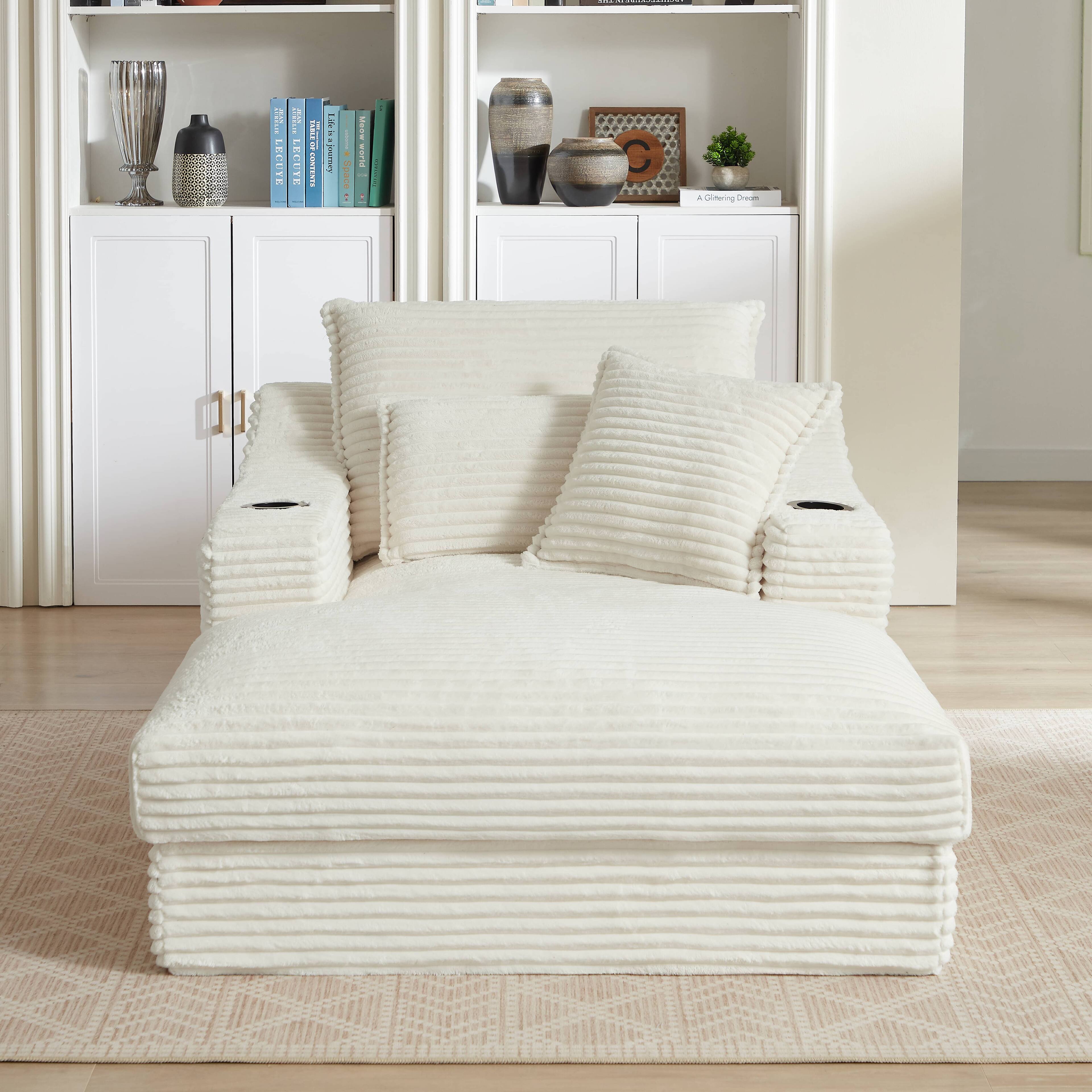 I - LECUVE VE  
LK TE ECUVE I ..  
F - | a : : mST PLM - 1 | C A Cimering Cro 1