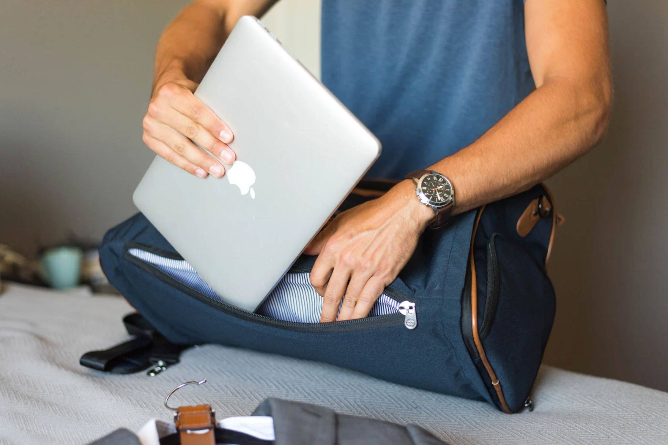 Alt View 9. PKG - Rosedale Duffel Garment Bag - Navy.