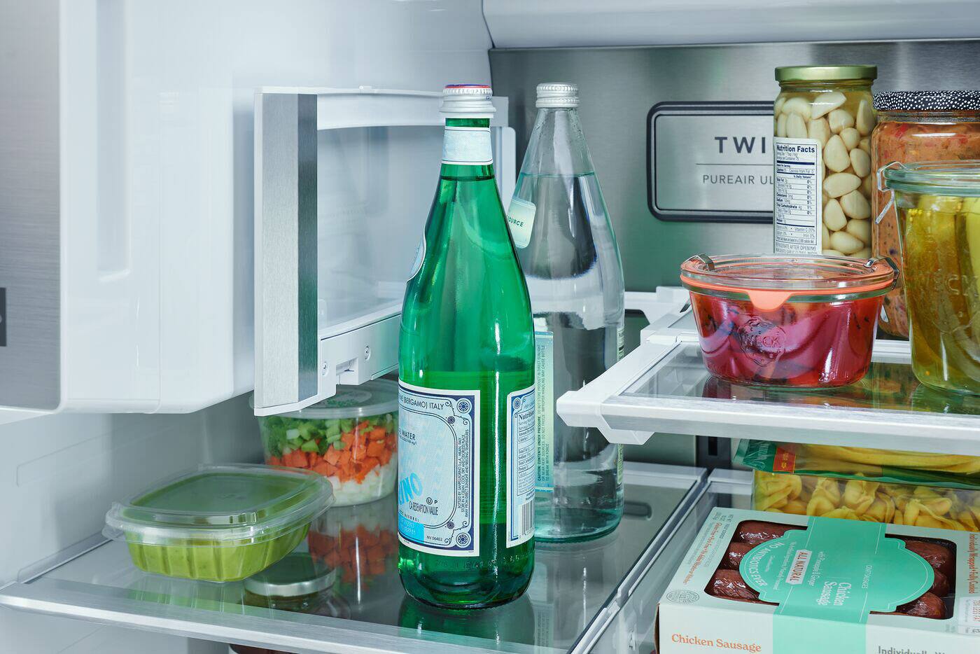 TWI Nutrition Facts  
PUREAIR UL  
1 7 F + 1  
SOURCE FEBURGAM ITALY WATER  
NO 9  
SEEHPON ALE  
ON heidal SUOTILNN TOY  
ALL NATURAL  
PeVip patu F  
Sausadg L  
Chicken Sausage  
Individual