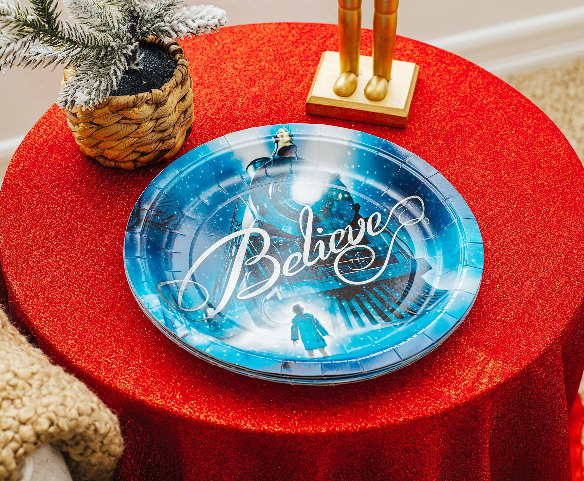 Alt View 10. Silver Buffalo - The Polar Express Train Arrival "Believe" 8-Piece Paper Plate Set - Blue.