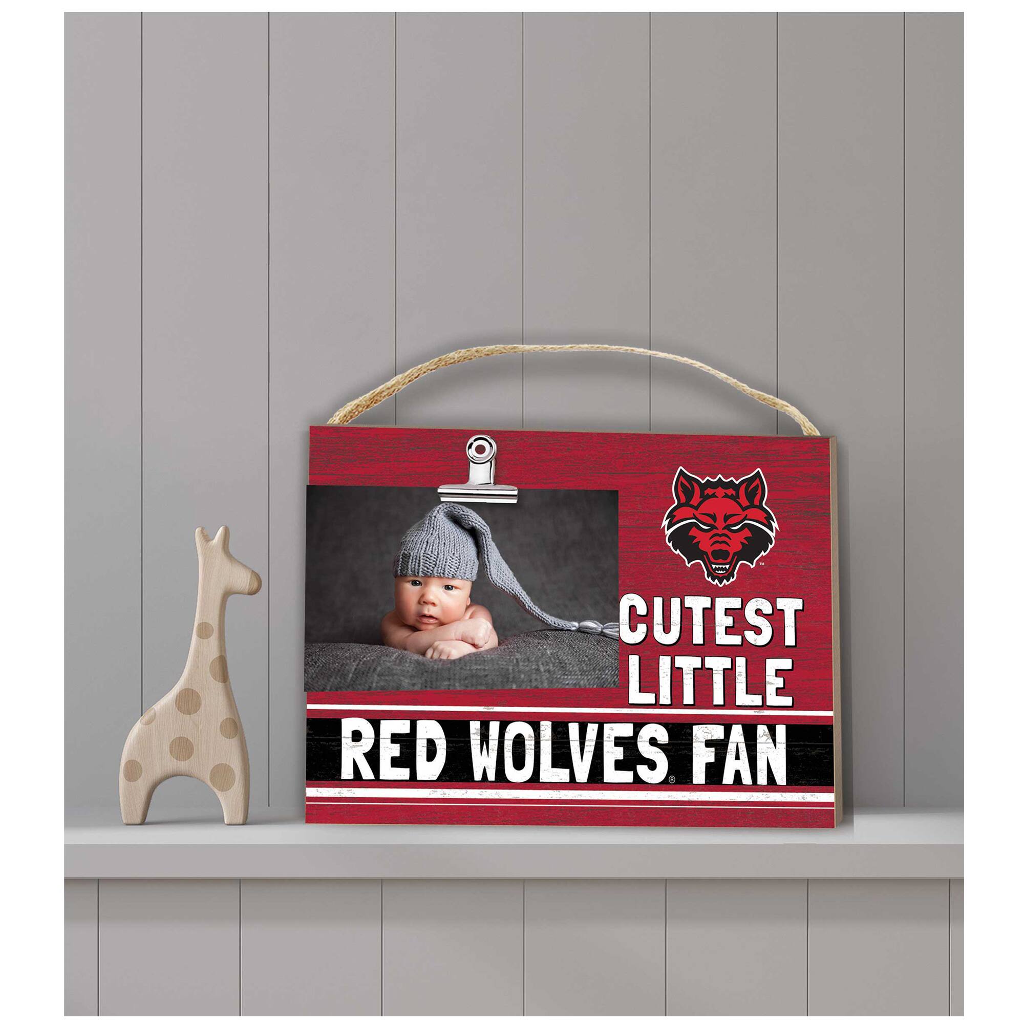 CUTEST LITTLE RED WOLVES FAN