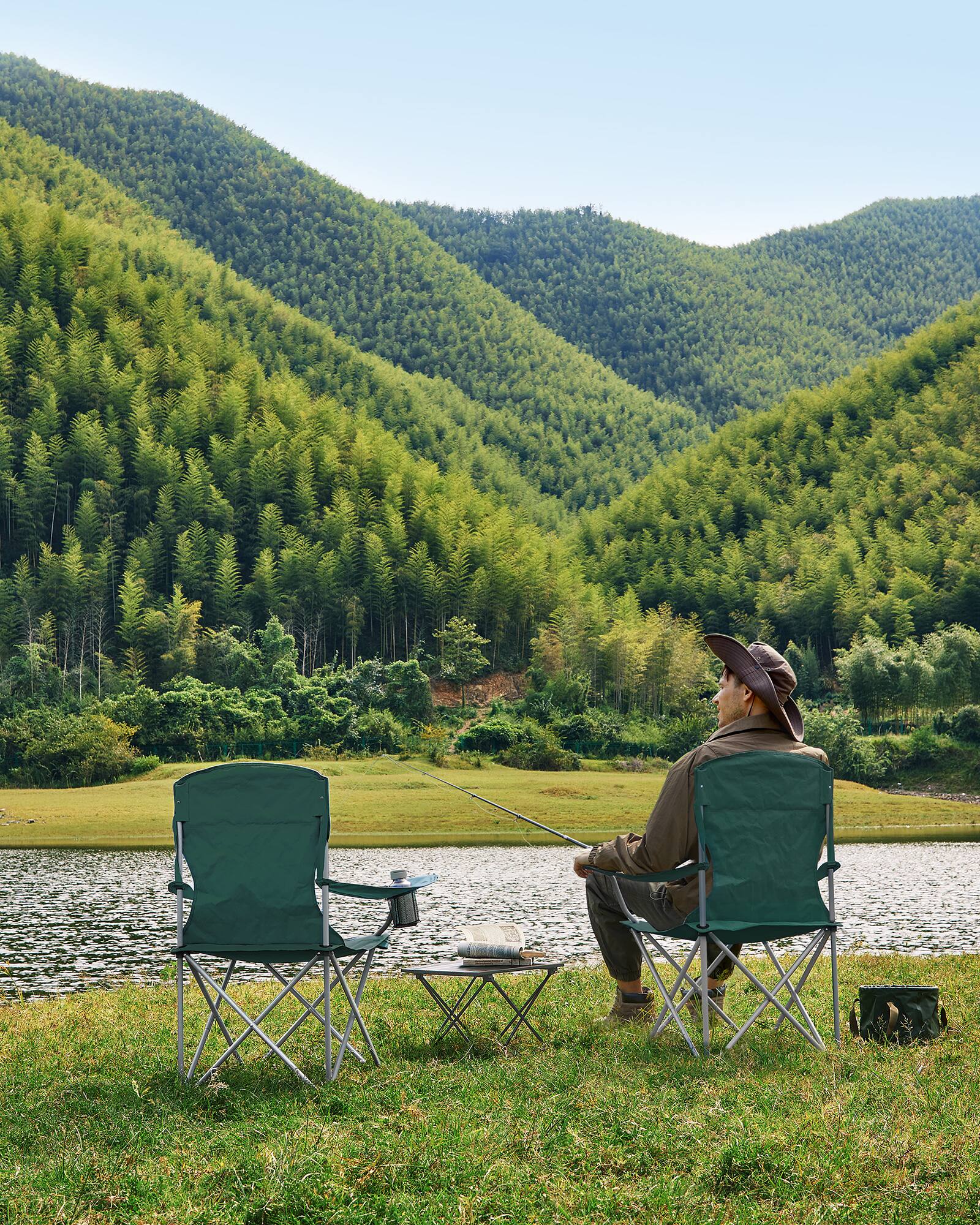 Alt View 4. Songmics Home - Set of 2 Folding Camping Chairs, Comfortable, Heavy Duty Structure, Max. Load Capacity 330 lb, Outdoor Chair - Dark Green.