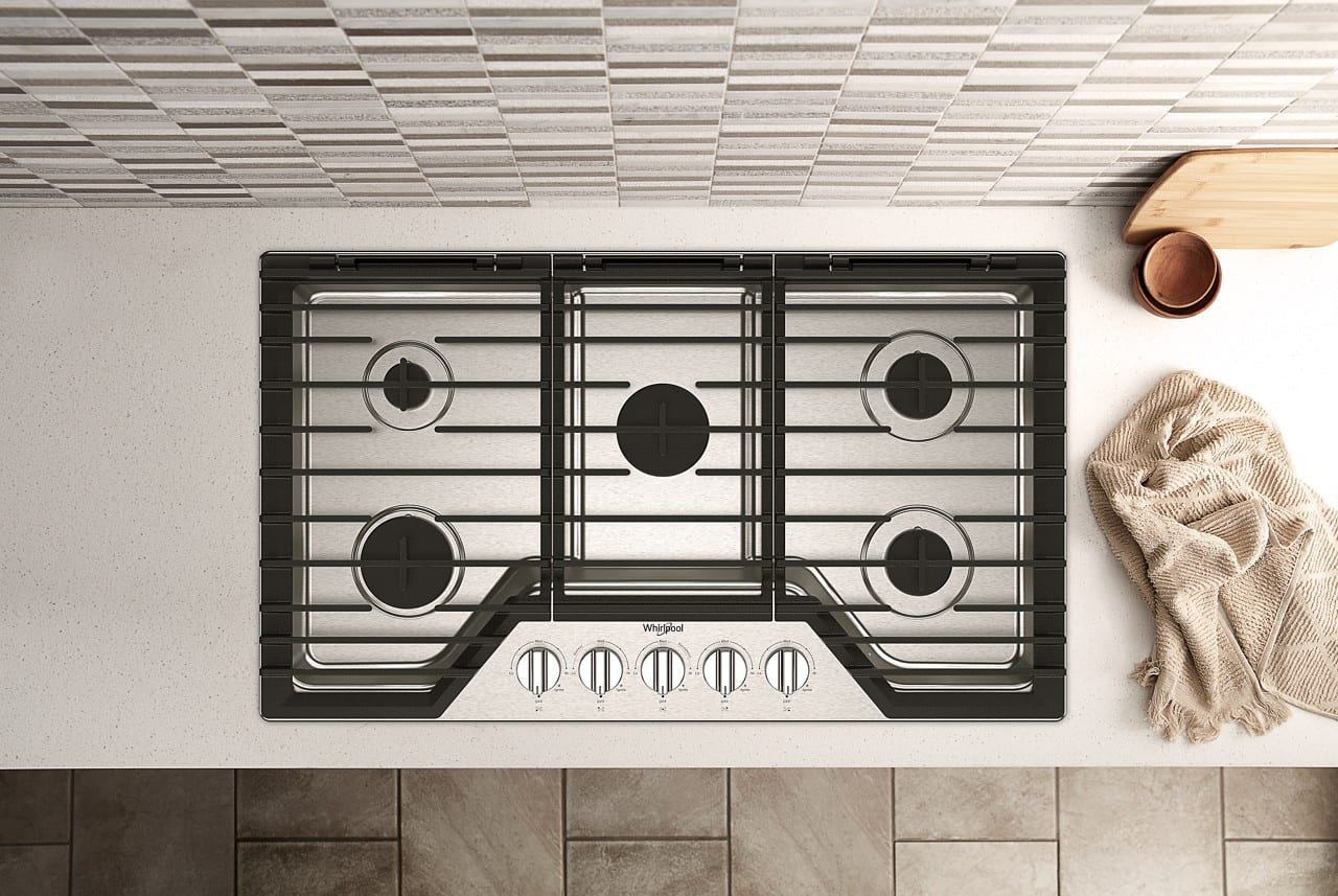 Alt View 18. Whirlpool - Whirlpool - 36" Built-In Gas Cooktop with 5 Burners and EZ-2-Lift Hinged Cast-Iron Grates - Stainless Steel.