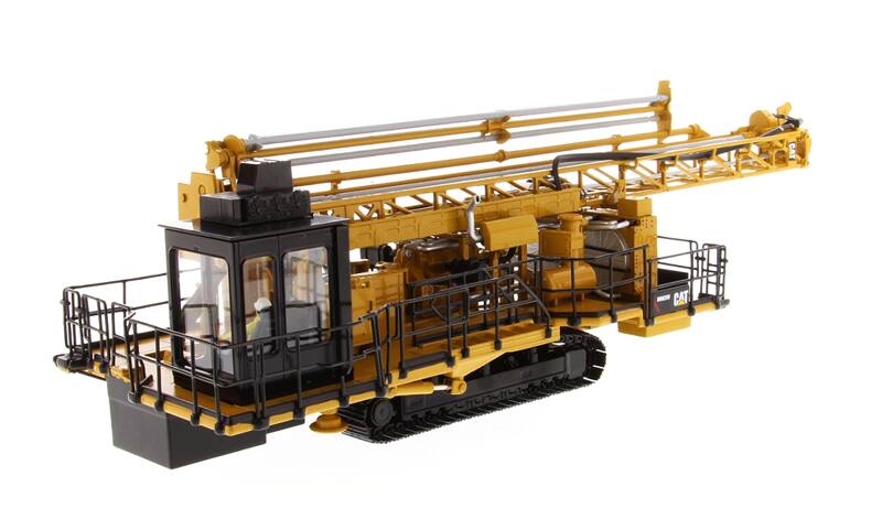 Alt View 3. Diecast Masters - CAT Caterpillar MD6250 Rotary Blasthole Drill with Operator "High Line Series" 1/50 Diecast Model by Diecast Masters.