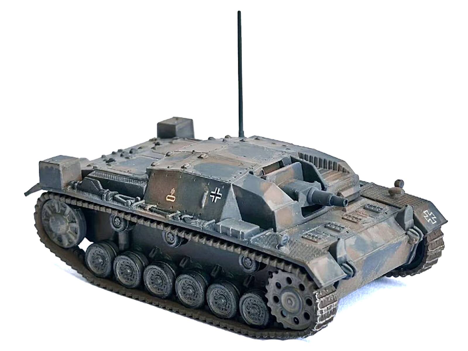 Alt View 2. Dragon Models - Germany StuG.III Ausf.A Tank "France" (1940) "NEO Dragon Armor" Series 1/72 Scale Plastic Model by Dragon Models.