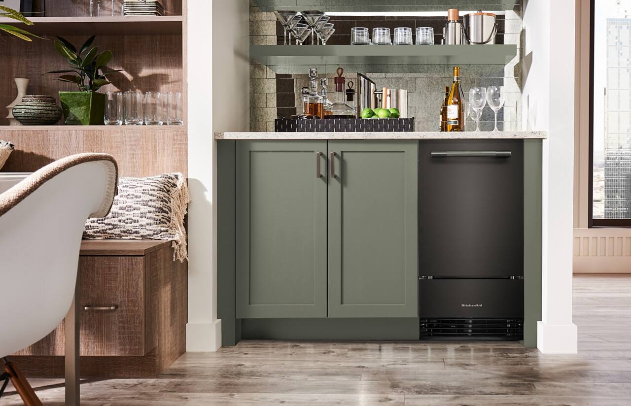 Alt View 6. KitchenAid - 18 inch 35-Lb. Ice Maker - Black Ore.