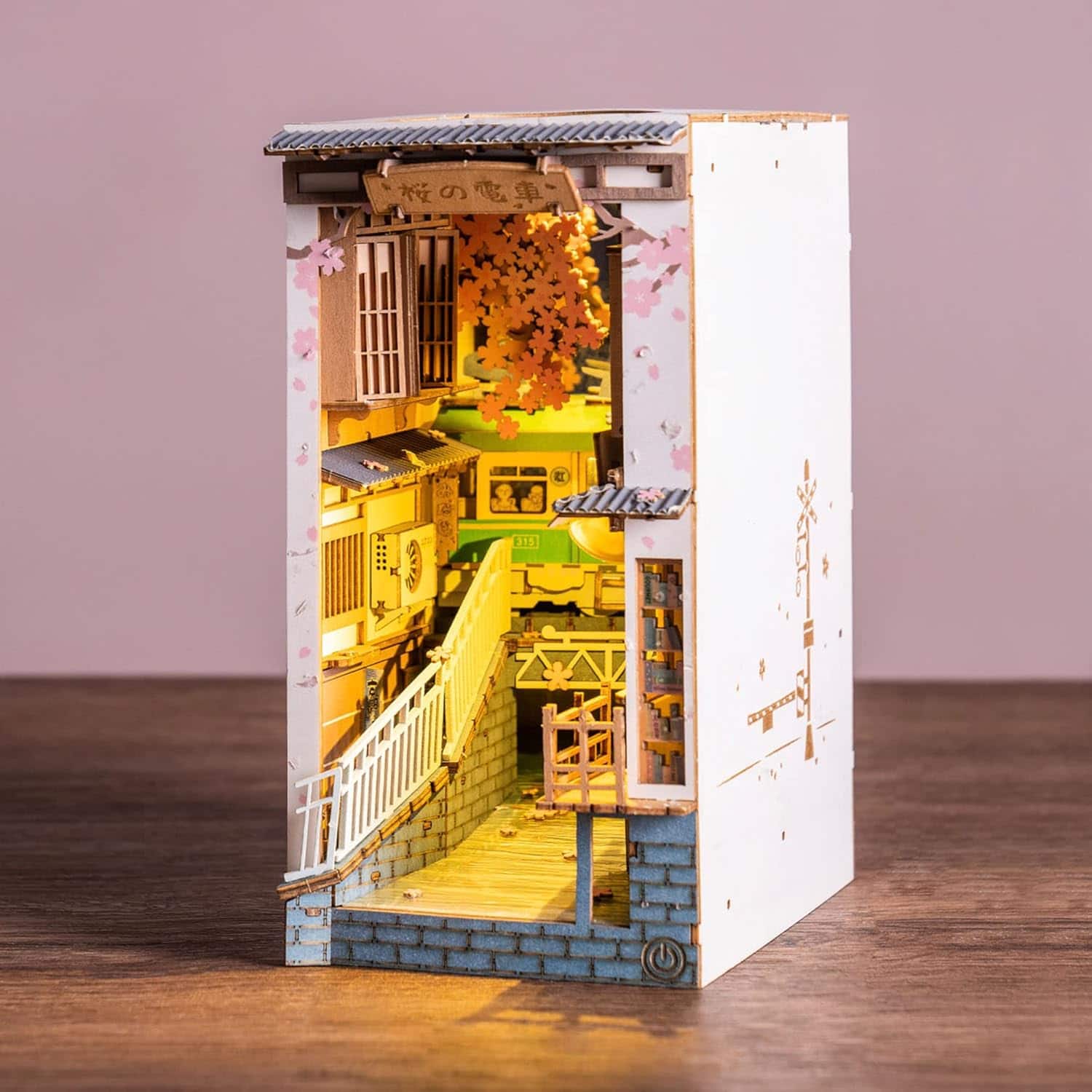 Robotime - Rolife DIY Book Nook Kit Sakura Densya, DIY Miniature Booknook Kit Creative Decorative Bookend Bookshelf Insert - Brown