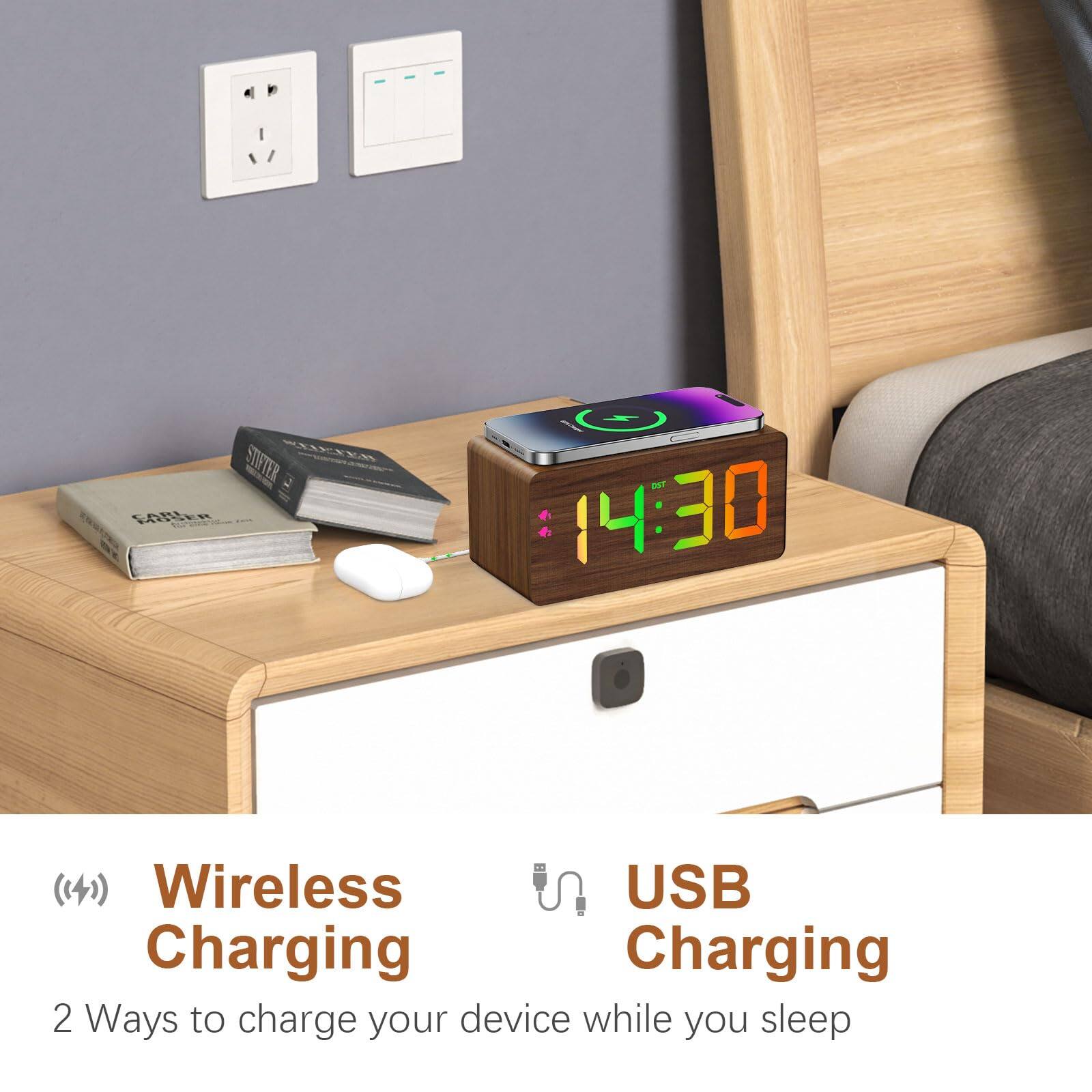 Wireless USB Charging  
2 Ways to charge your device while you sleep