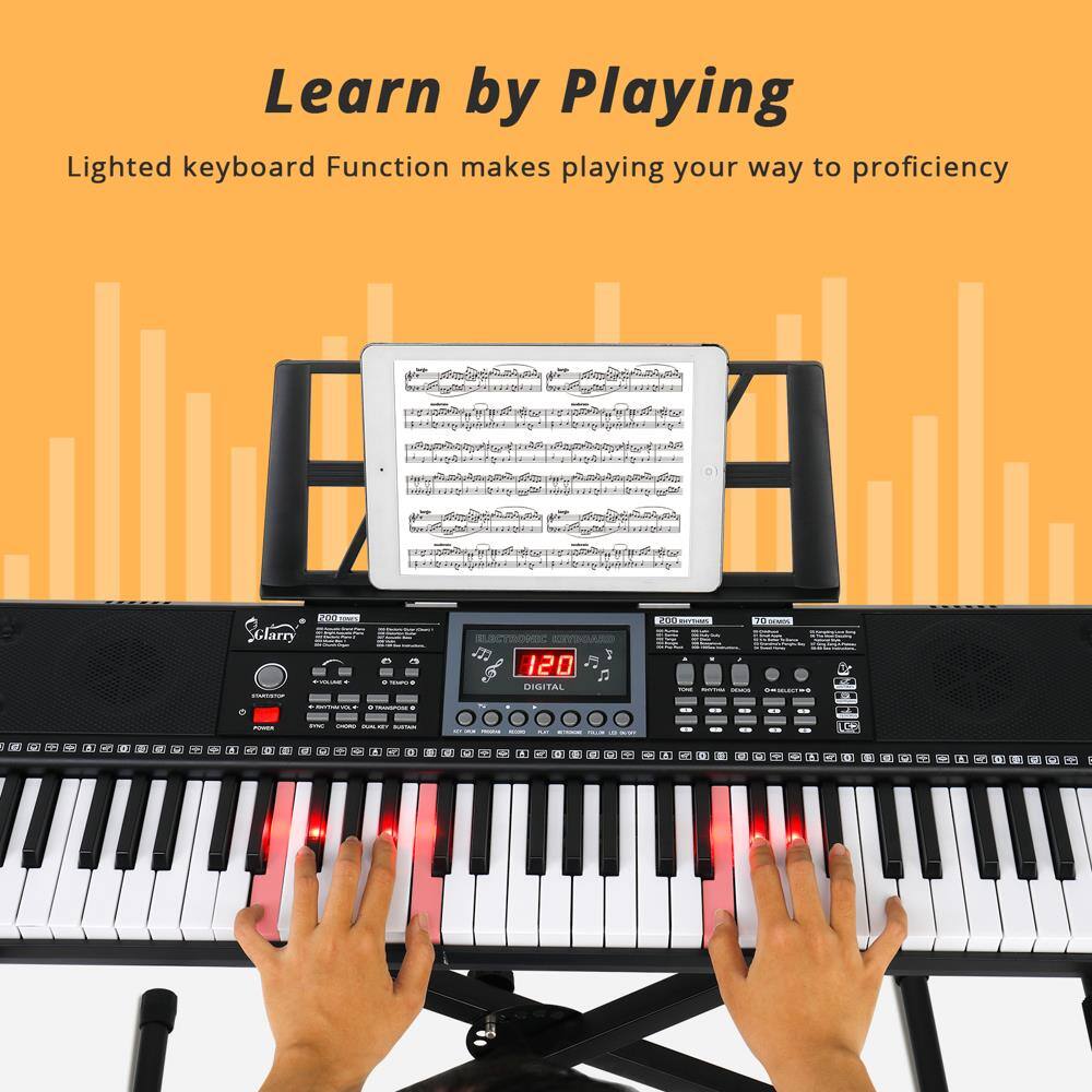 Learn by Playing  
Lighted keyboard Function makes playing your way to proficiency  

Sclary 200 - 120 DIGITAL