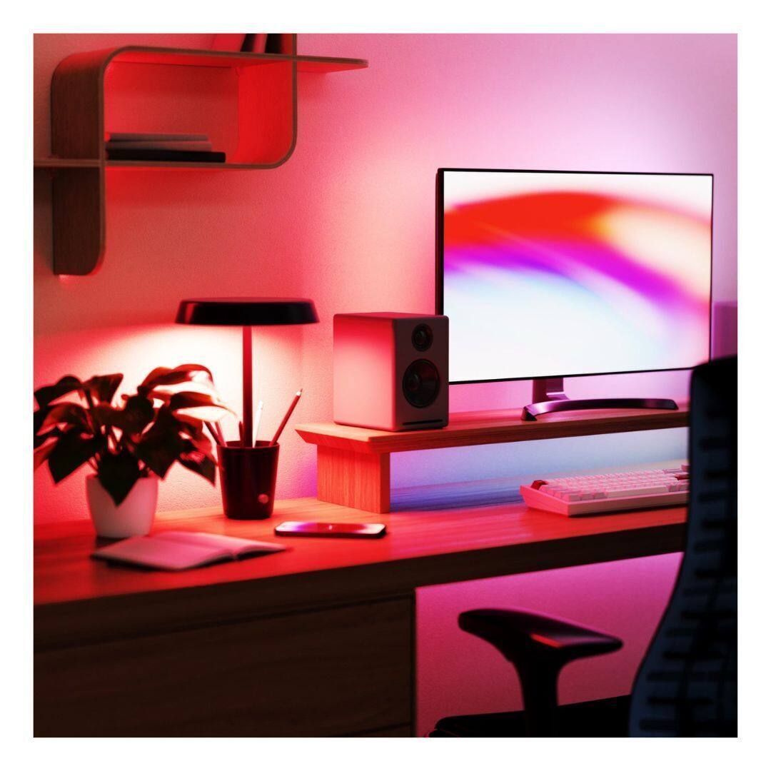 Back. Umbra - CUP LAMP BLACK.