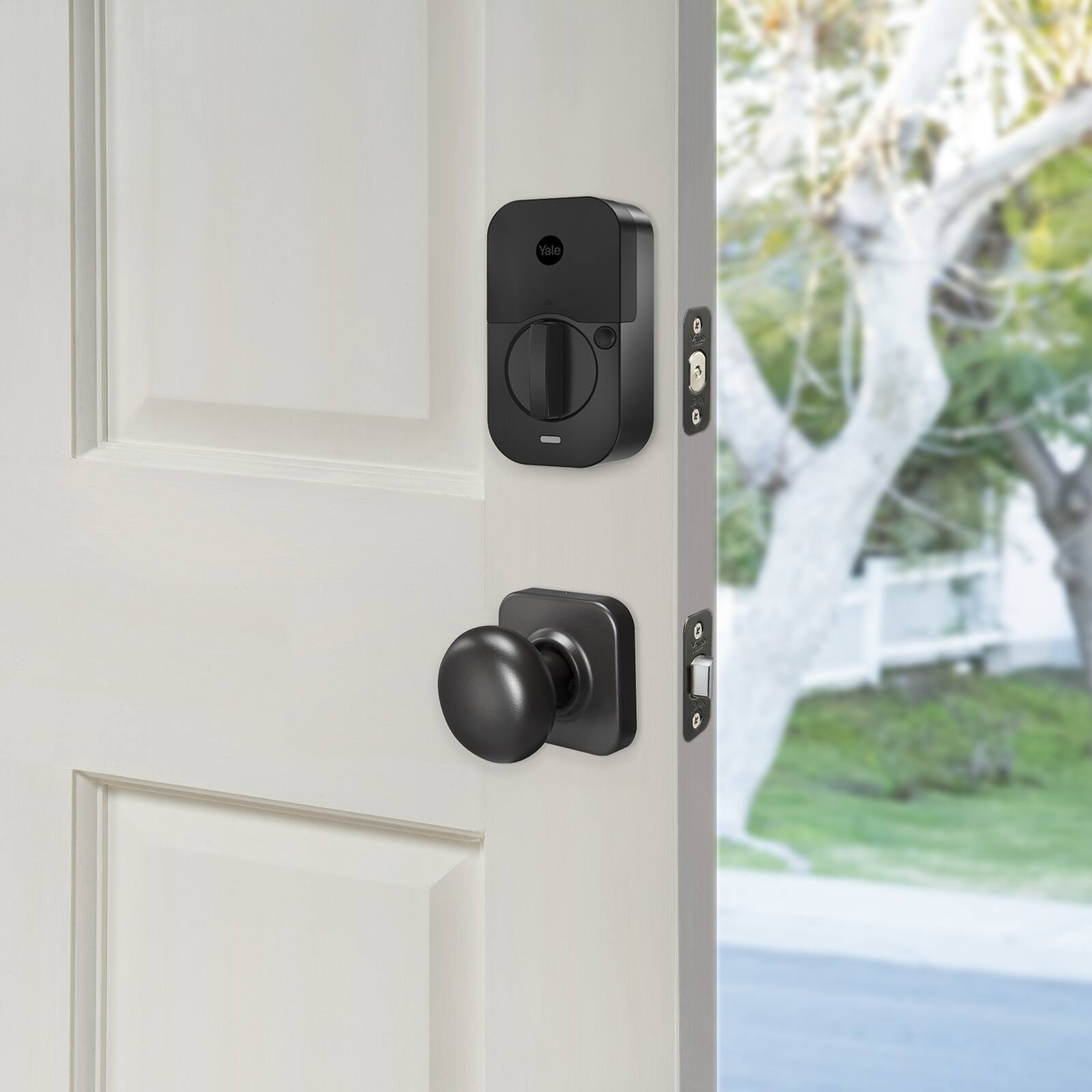 Alt View 12. Yale - Yale Assure Lock 2 Touch with Wi-Fi and Ridgefield Handle in Black Suede - Black Suede.