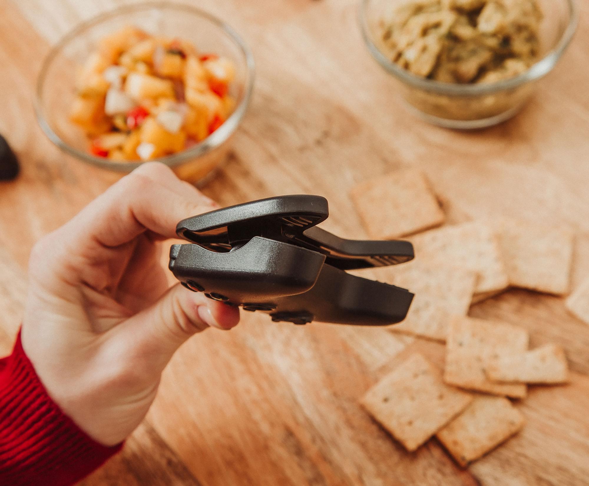 Alt View 10. Ukonic - Xbox Controller Chip Clips | Set of 4 - Black.