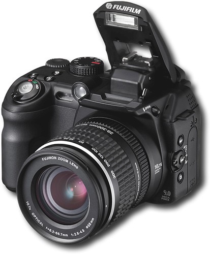 Best Buy: Fuji FinePix 9.0MP Digital Camera S9000