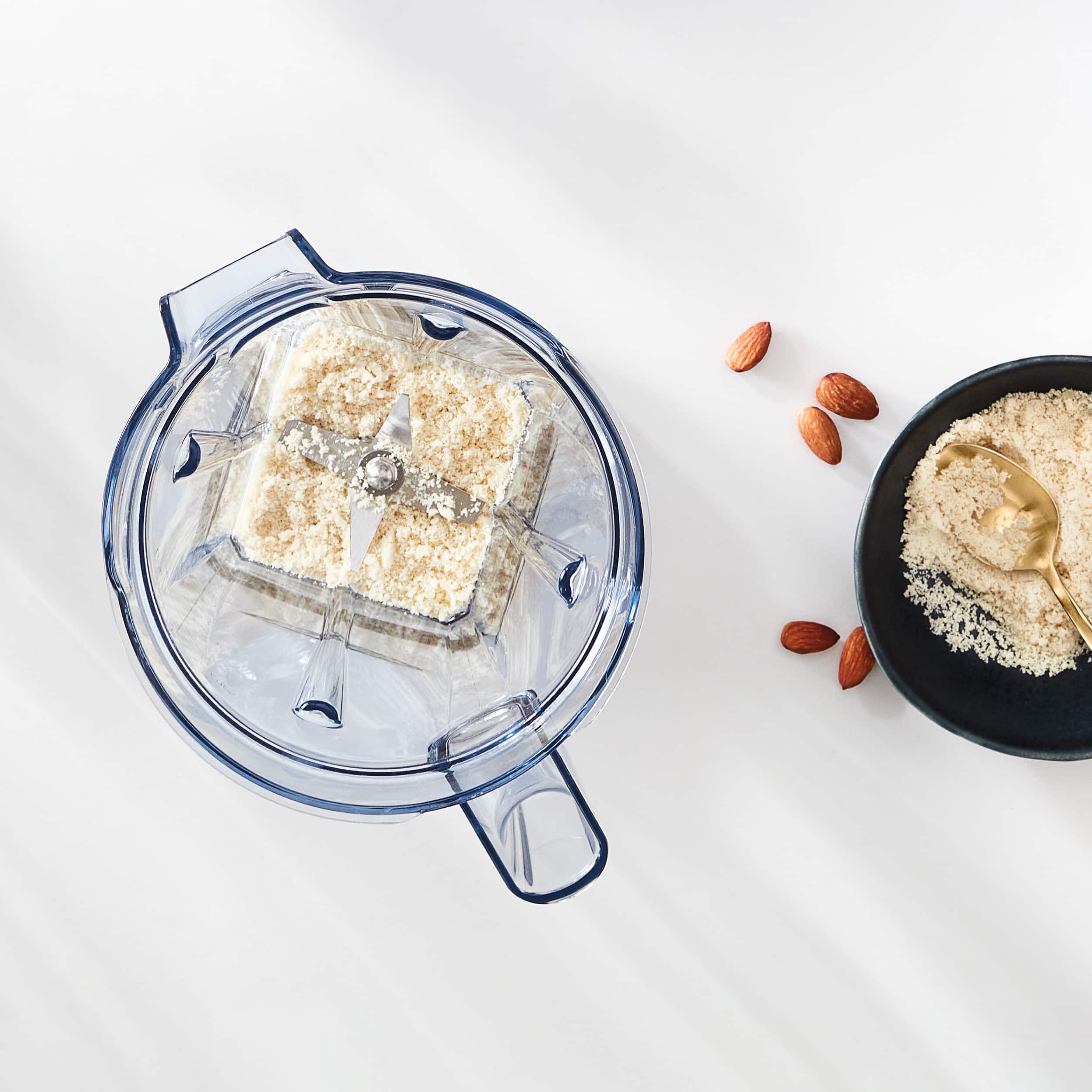 Alt View 15. Vitamix - 48-ounce Dry Grains Container with SELF-DETECT - Clear.