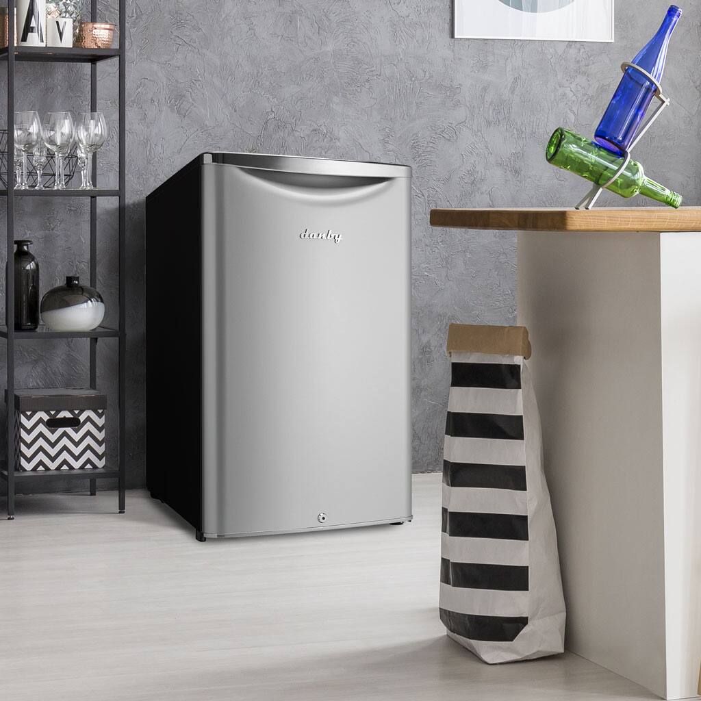 Alt View 7. Danby - 4.4 cu. ft. Contemporary Classic Compact Fridge - Iridium Silver Steel - Iridium Silver Steel.