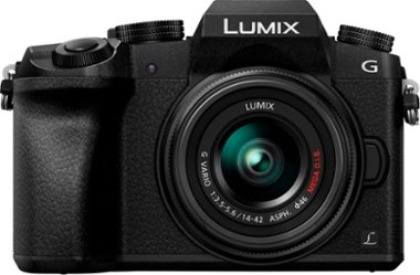 Panasonic - LUMIX G7 Mirrorless 4K Photo Digital Camera Body with 14-42mm f3.5-5.6 II Lens - DMC-G7KK - Black - Front_Zoom