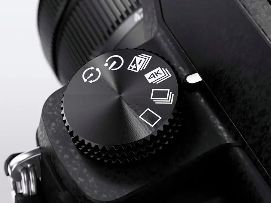 Alt View 13. Panasonic - LUMIX G7 Mirrorless 4K Photo Digital Camera Body with 14-42mm f3.5-5.6 II Lens - DMC-G7KK - Black.