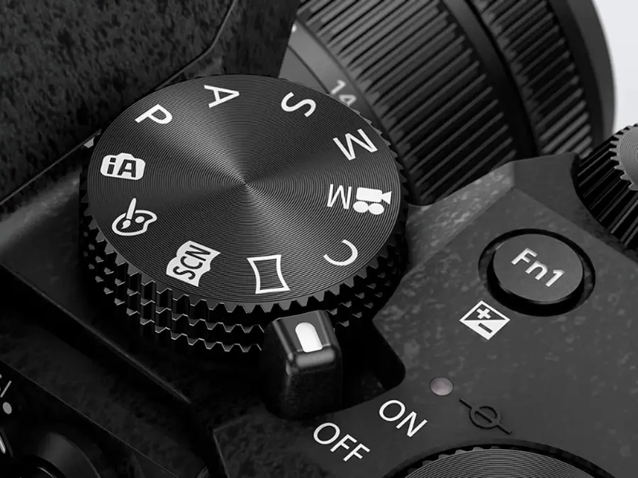 Alt View 14. Panasonic - LUMIX G7 Mirrorless 4K Photo Digital Camera Body with 14-42mm f3.5-5.6 II Lens - DMC-G7KK - Black.