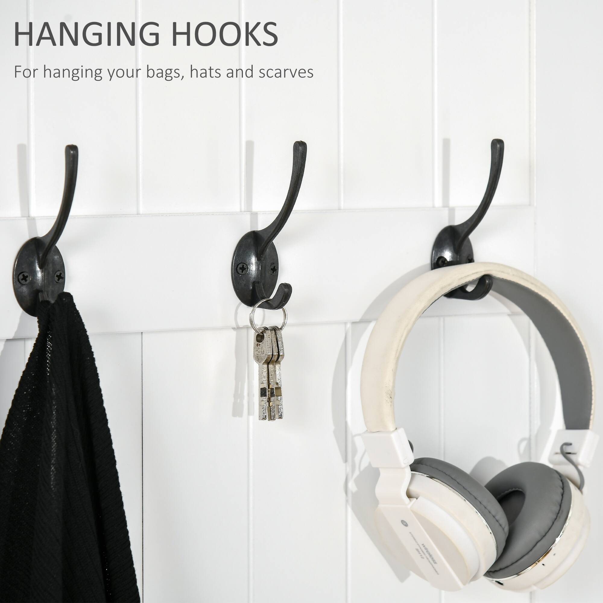 HANGING HOOKS
For hanging your bags, hats and scarves