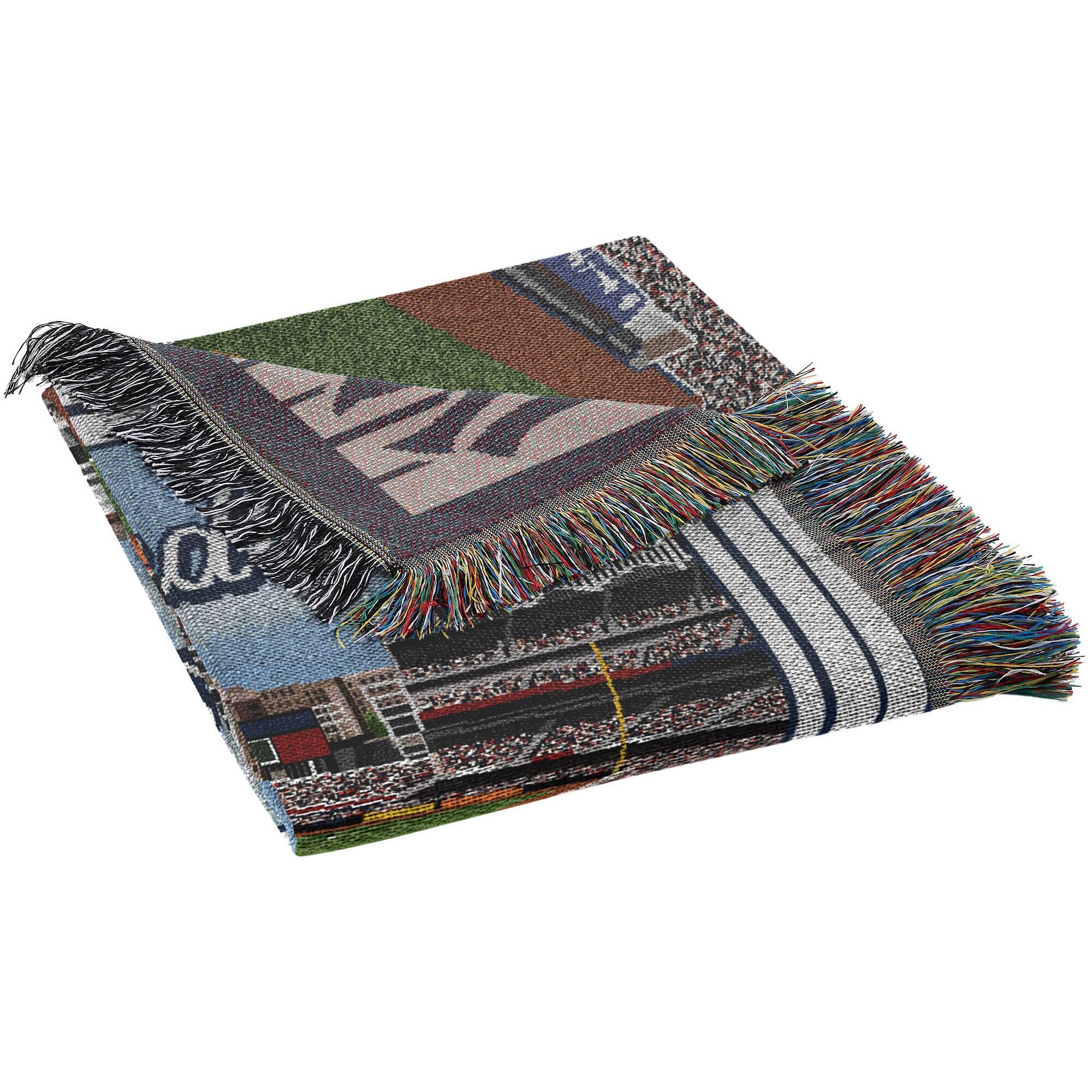 Alt View 3. Northwest - New York Yankees 48" x 60" Stadium Tapestry Throw Blanket - Multicolor.