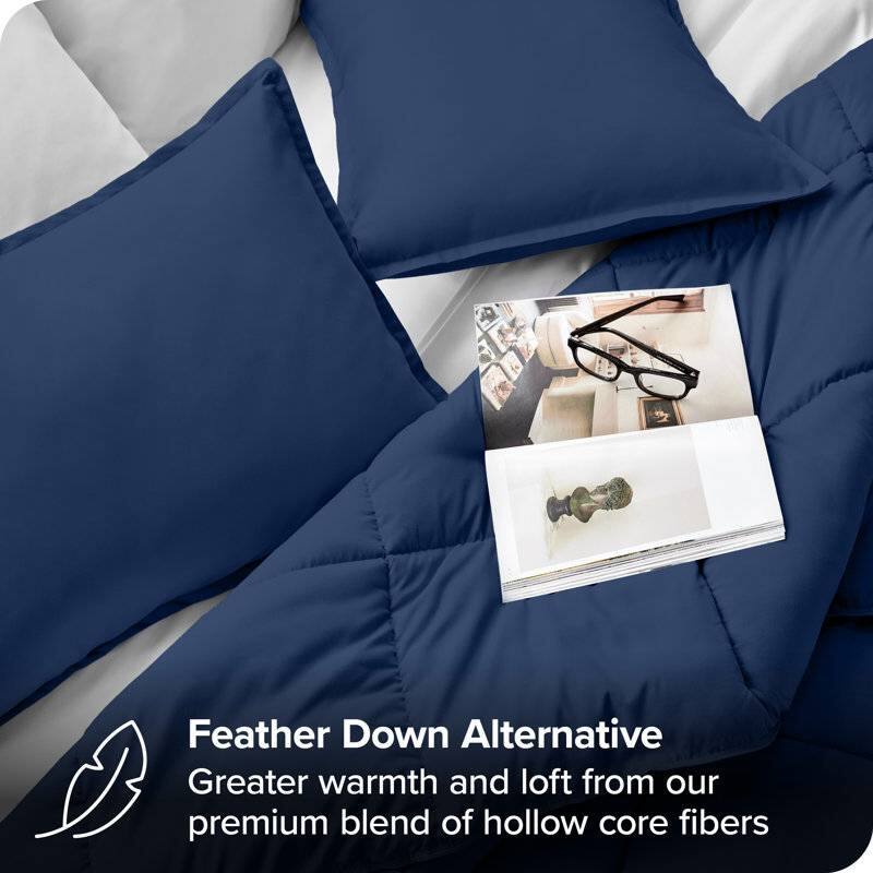 Feather Down Alternative  
Greater warmth and loft from our premium blend of hollow core fibers