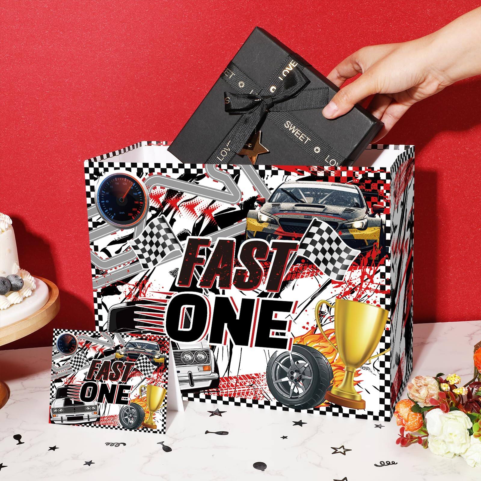 Sure, here is the corrected and grouped text from the image:

- "FAST ONE"
- "FAST ONE"
- "SWEET LOVE"
- "SWEET LOVE"