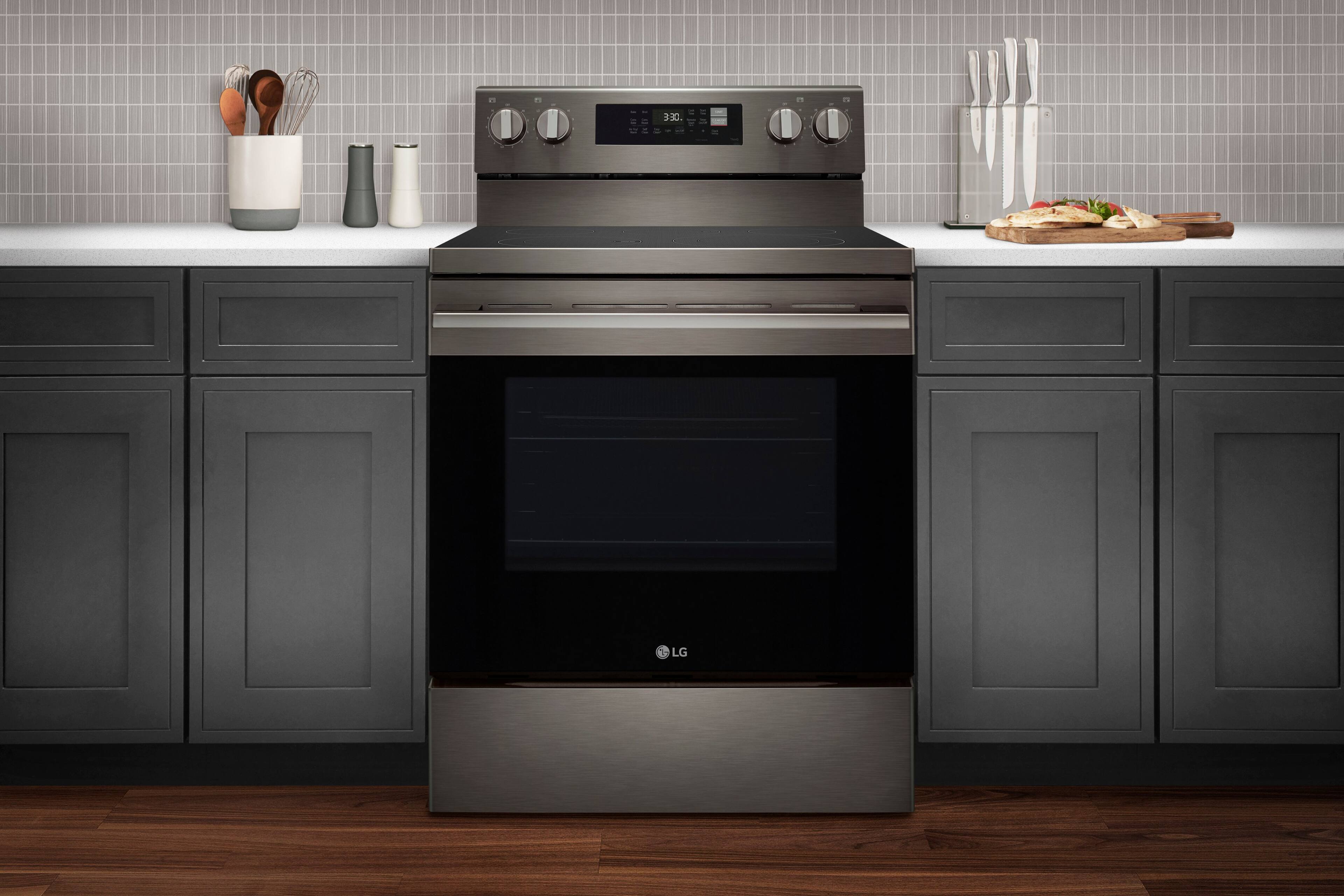 Alt View 24. LG - 6.3 Cu. Ft. Freestanding Electric True Convection Smart Range with Air Fry and Premium Handle - PrintProof Black Stainless Steel.