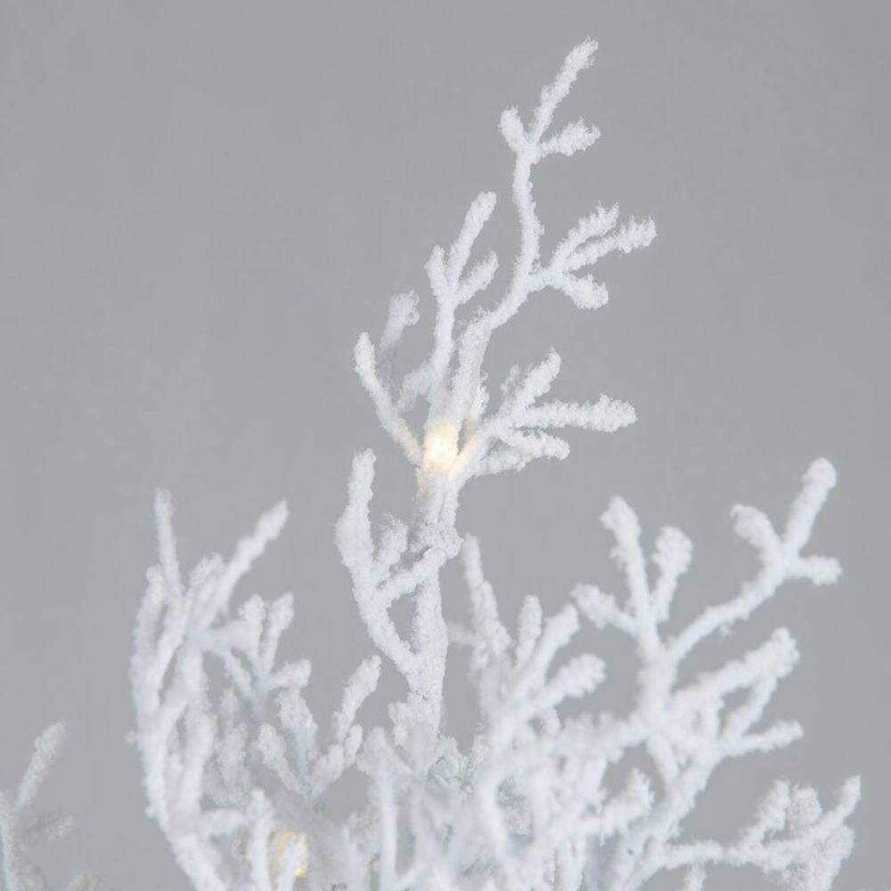 Alt View 1. Kadyn - Home Party Christmas Tree Decorations,6 Feet Artificial Xmas Tree with 383 PE Branch Tips and 300 LED Lights - Green.