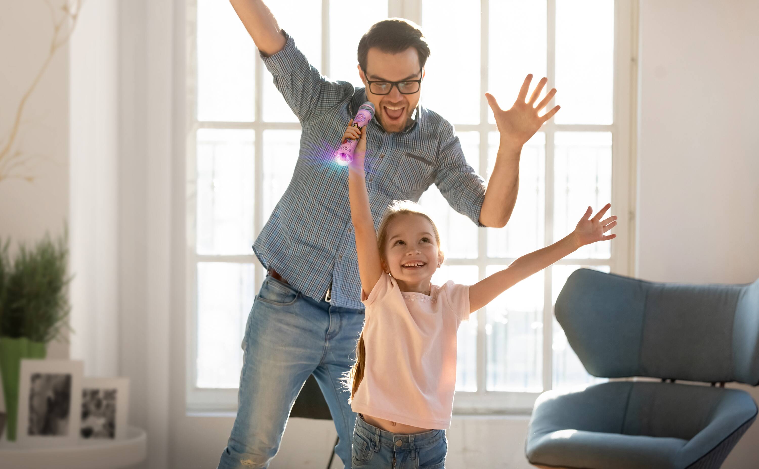 Back. eKids - eKids Disney Princess Bluetooth Karaoke Microphone for Kids.