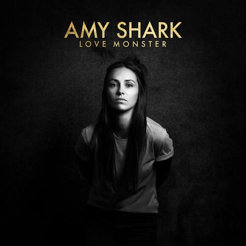 AMY SHARK  
LOVE MONSTER