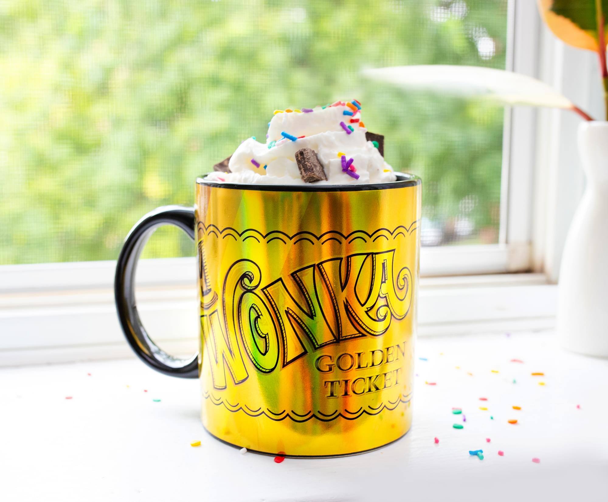 LaNe  
GOLDEN TICKET