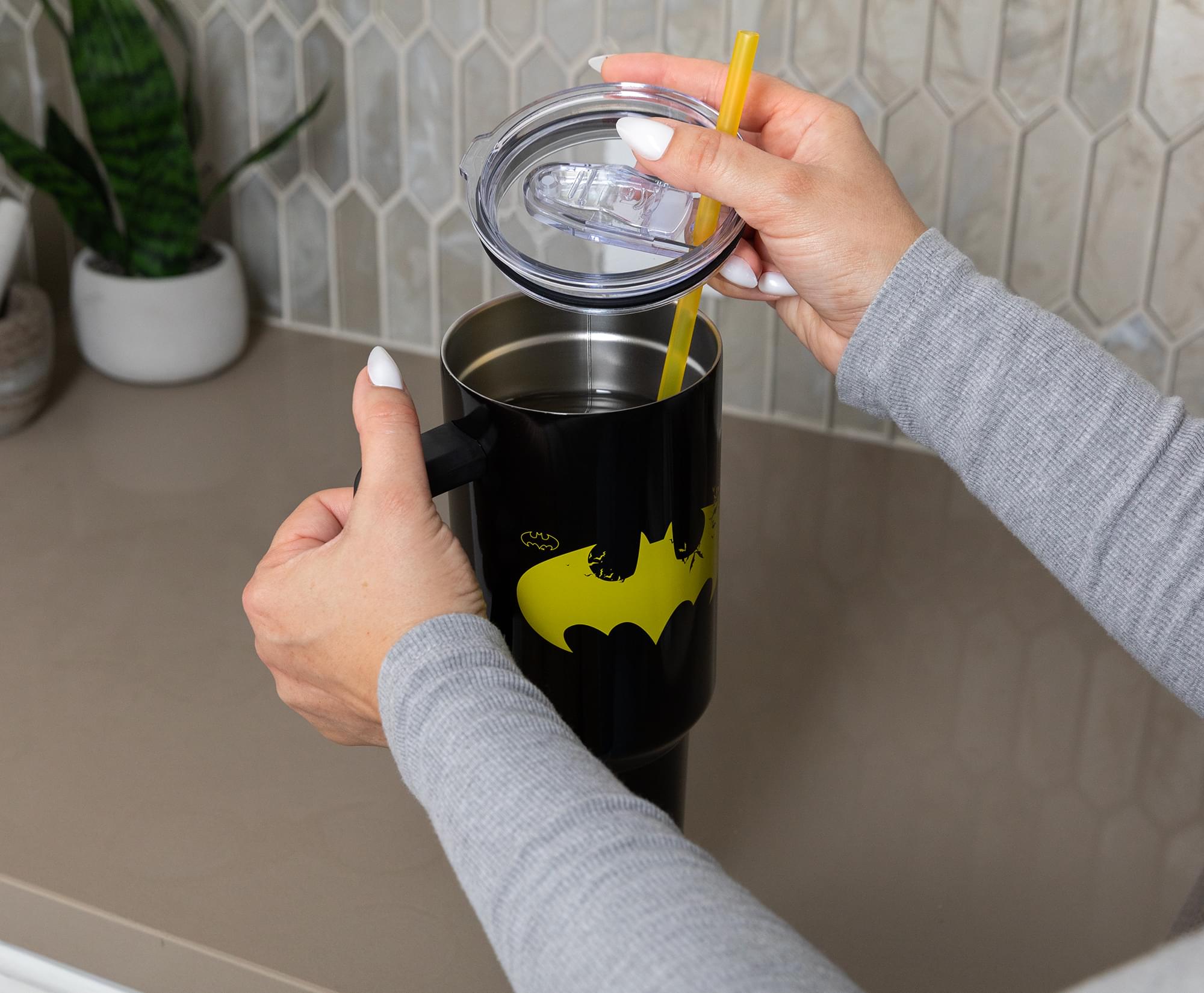 Alt View 5. Silver Buffalo - DC Comics Batman Logo 40-Ounce Stainless Steel Tumbler With Handle - Multi-Colored.