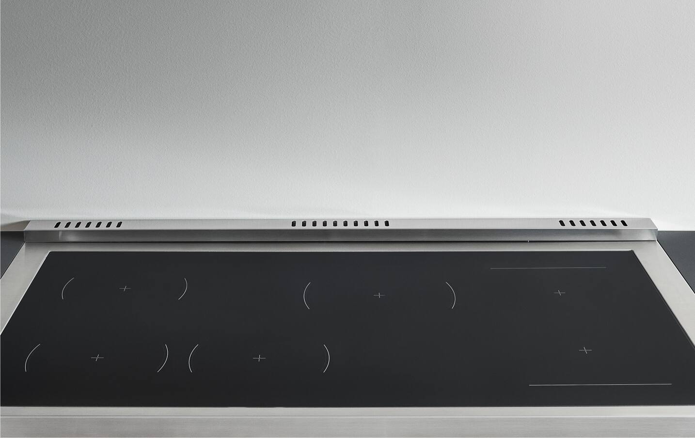 Left. Bertazzoni - 48" Master Series Induction Range - Bianco Matt/Gold - White.