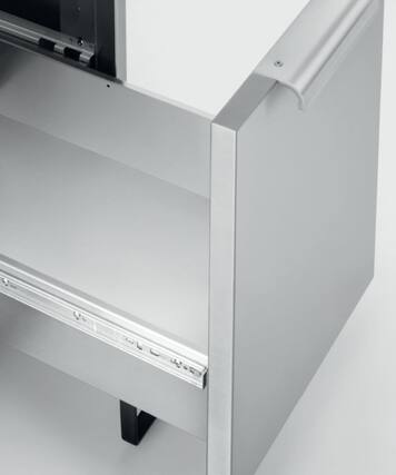 Front. DCS - TANK DRAWER BOTTOM COVER CAD CART AND ACCESS DRAWERS - Stainless Steel.