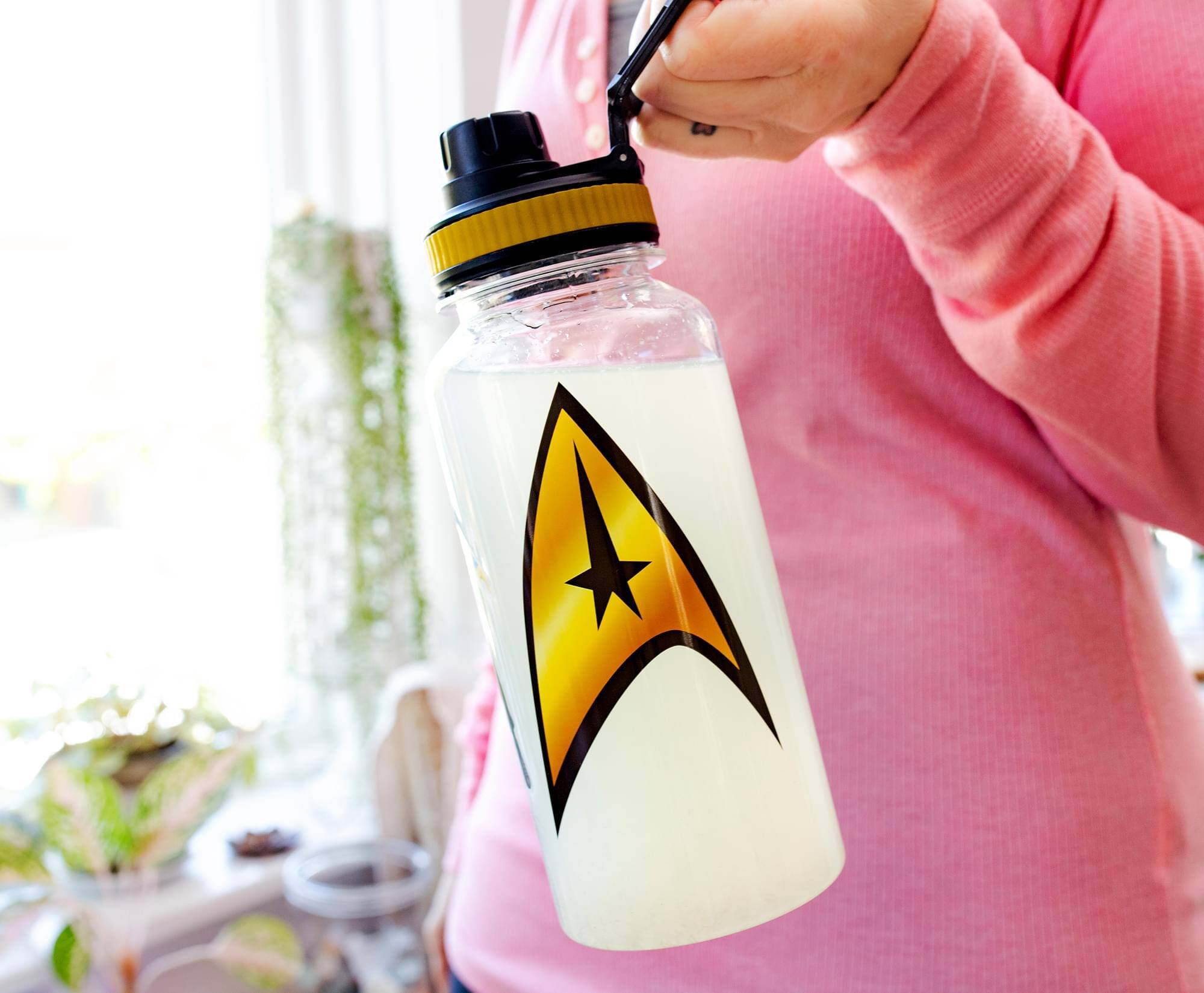 Alt View 4. Silver Buffalo - Star Trek Gold Delta Logo Twist Spout Water Bottle and Sticker Set | 32 Ounces - Gold.