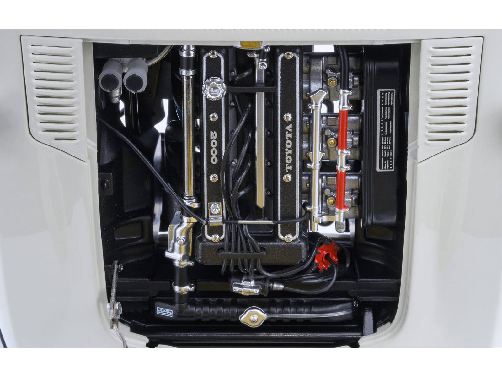 Left. Autoart - 1967 Toyota 2000GT RHD (Right Hand Drive) White 1/18 Model Car by Autoart - White.