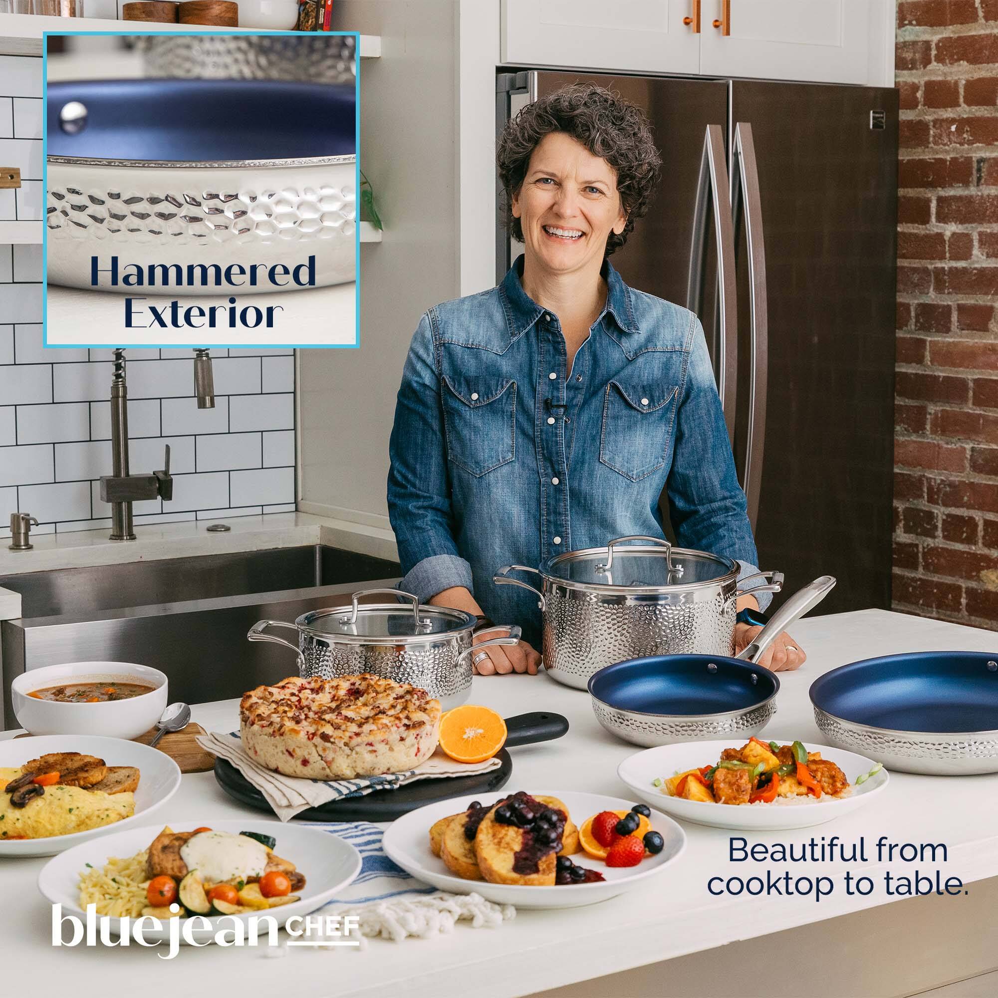 Hammered Exterior

blue jean CHEF

Beautiful from cooktop to table.