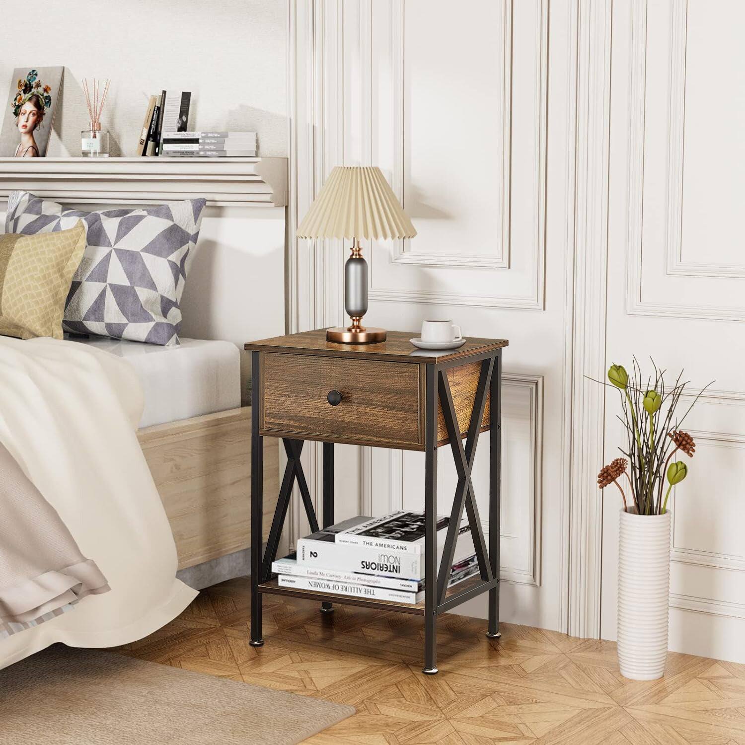 The Americans in Modern Interiors: The Art of Living