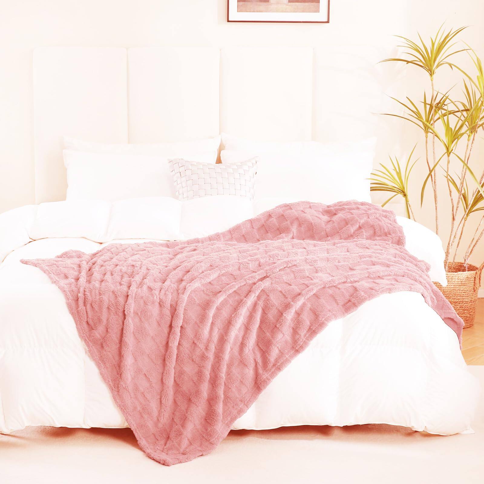 Light Pink 60×80inch