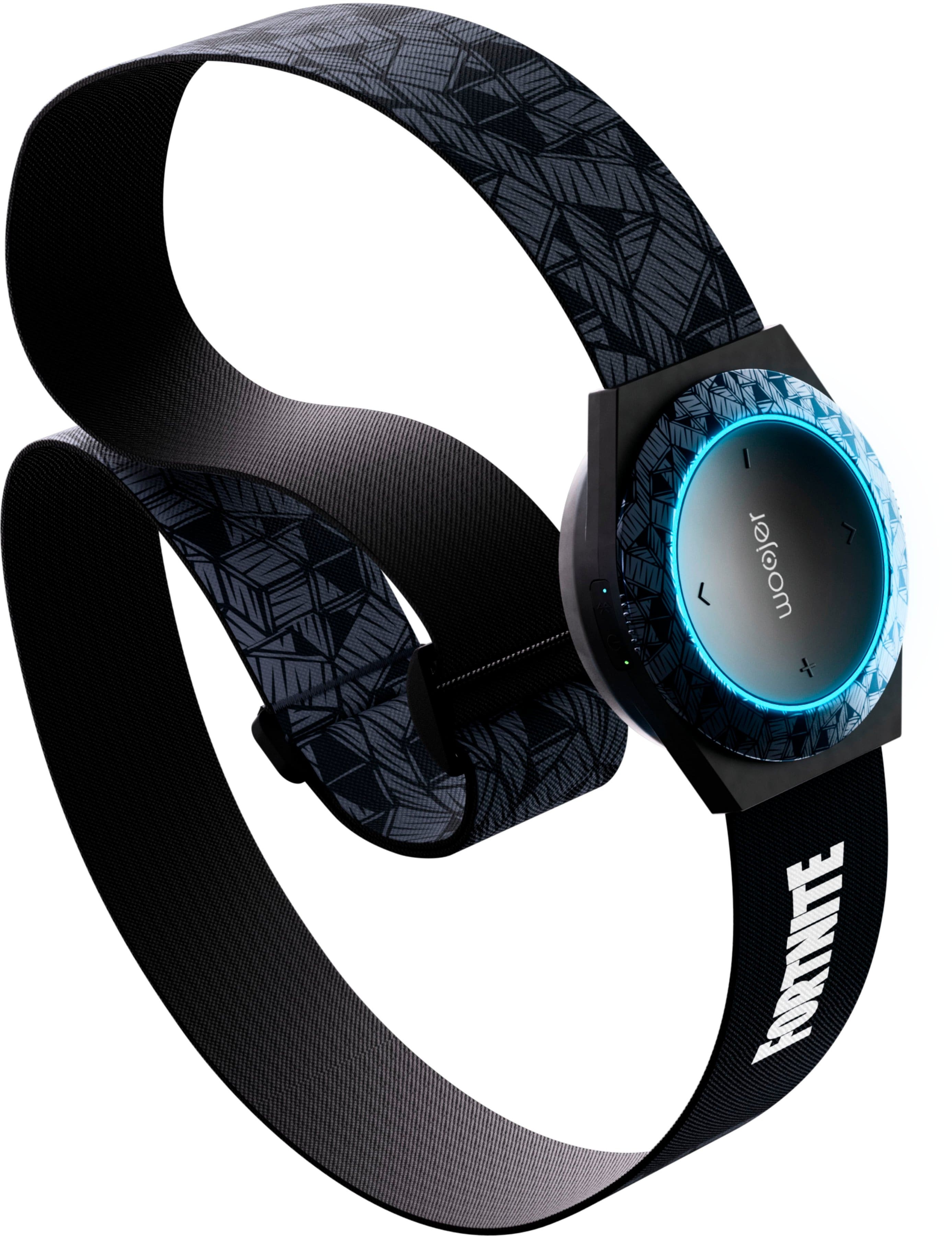 The text on the image reads "Joloom FORTNITE."