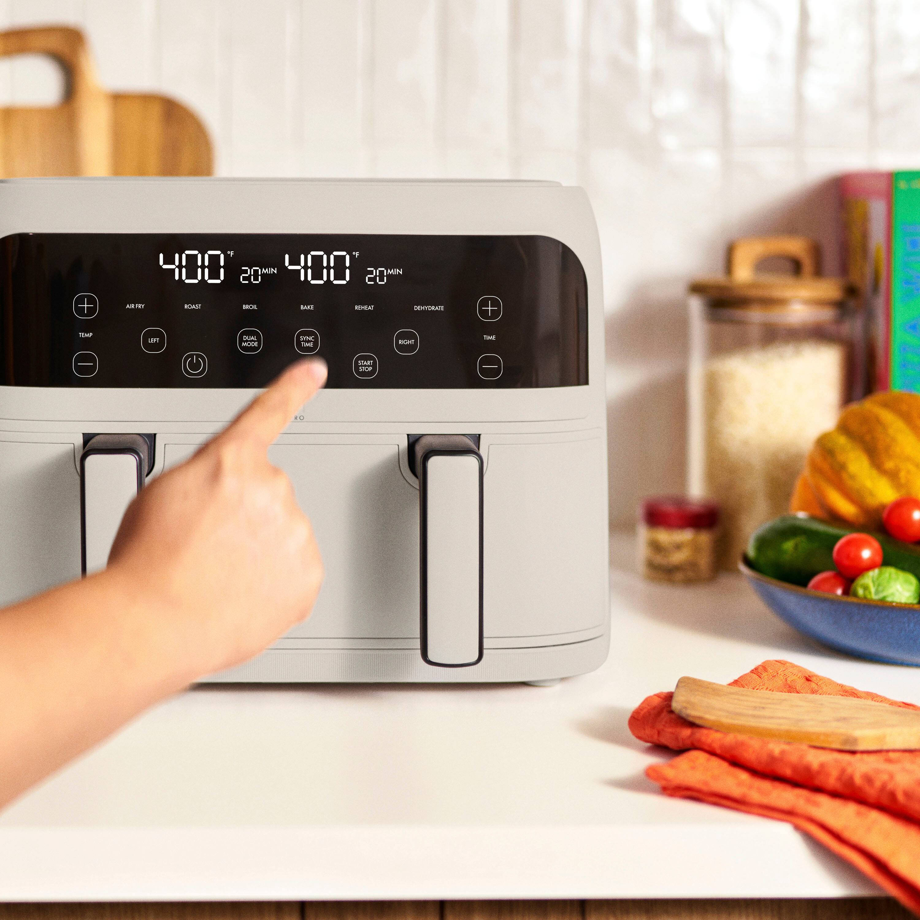 The text on the image reads: "400 20 MIN 400 20 NAIN - ... - - - - JENTURAN D smE  C- aidal FE - -- ." This text is a combination of various symbols and words, but it does not appear to be coherent or meaningful. It is likely that the text is a result of a random combination of symbols and words, rather than a coherent message.