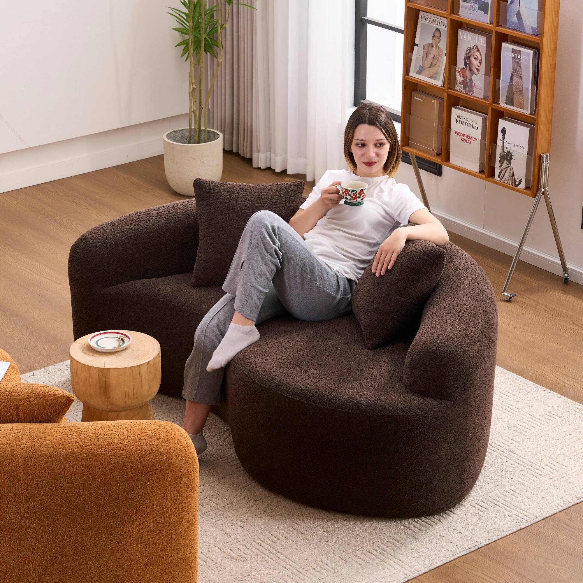 UNO DIR VOGUE H PORTAINS i, s Y SMM1KN WEORIFIACH SSA