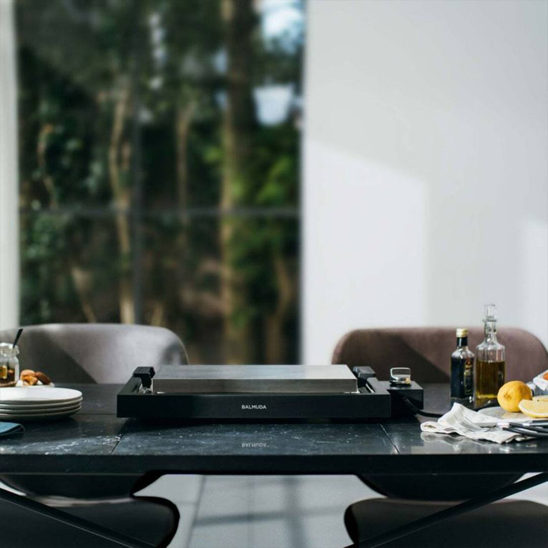 Alt View 2. Balmuda - BALMUDA The Teppanyaki Electric Griddle - Black.