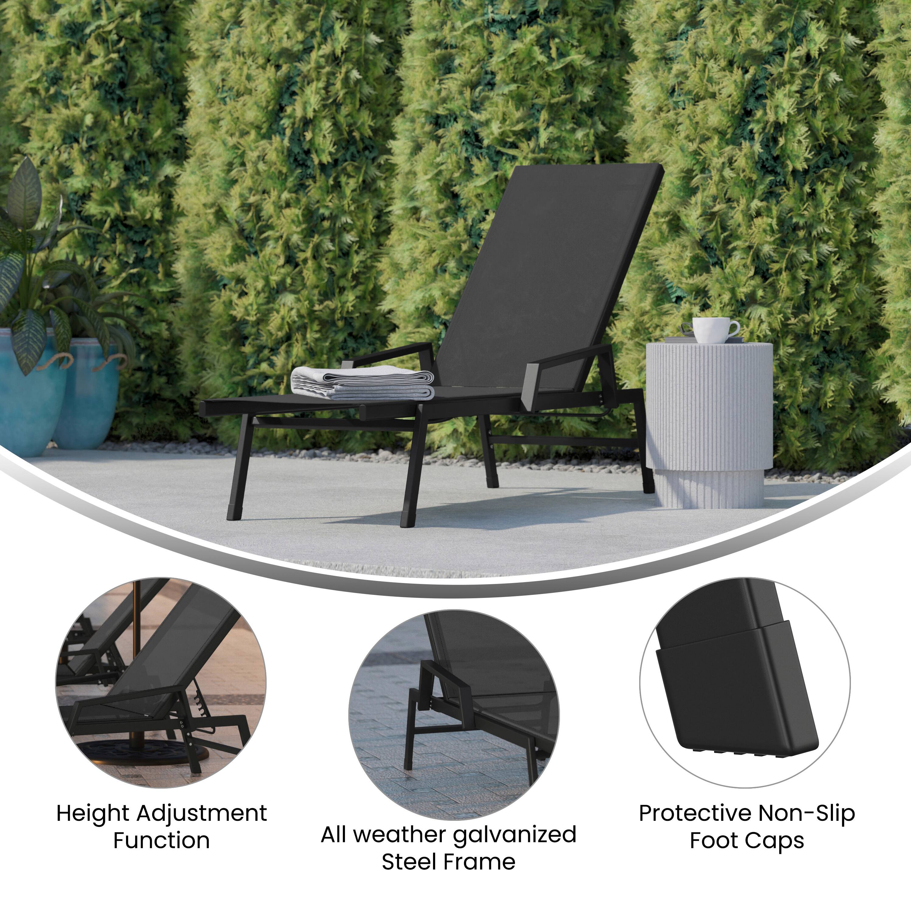Height Adjustment Function  
Protective Non-Slip Foot Caps  
All weather galvanized Steel Frame